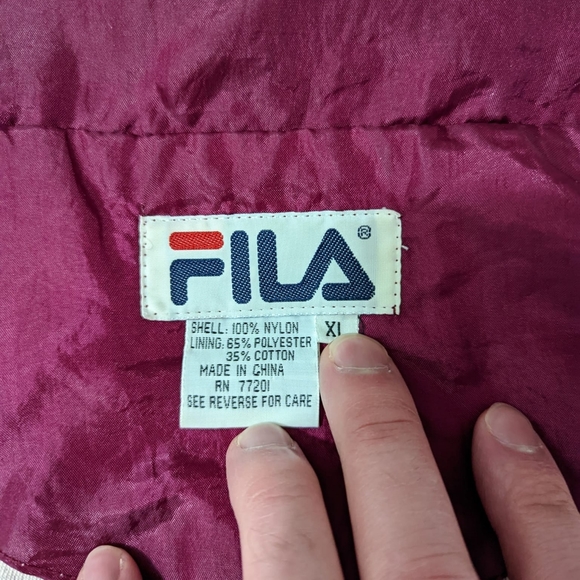 LAST CHANCE - FILA Windbreaker with Packable Hood - Picture 6 of 6
